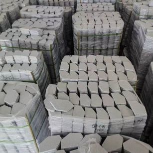 抚州芝麻白石材冰裂纹，碎拼。