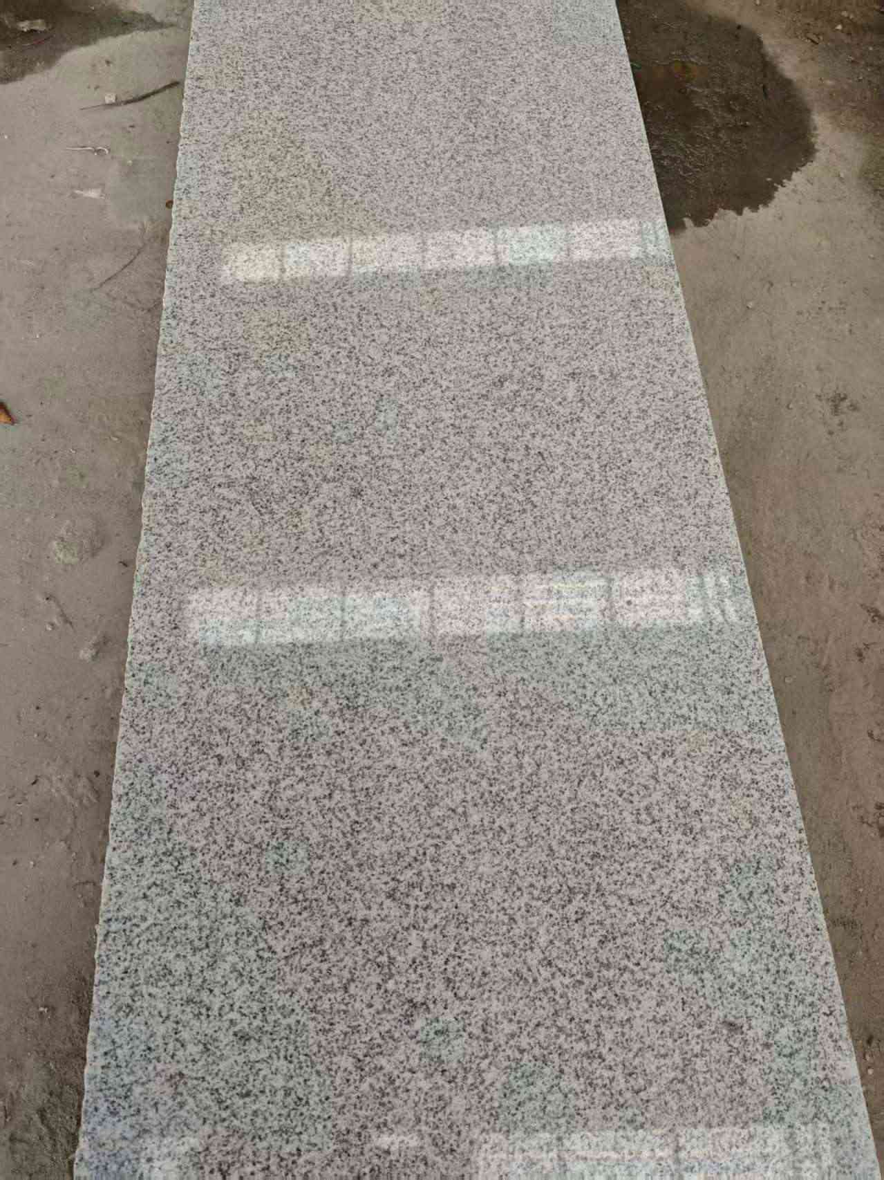 抚州芝麻白光面毛板